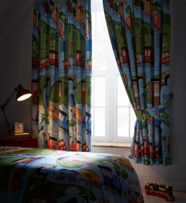 Pencil Pleat Curtains (Blackout) Trains